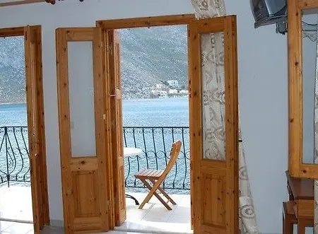 Captain George Apartment