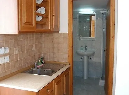 乔治船长公寓 公寓 *