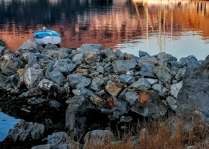 Captain George شقة